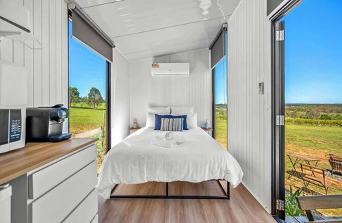 Lovedale House | Valley Escape by Tiny Away