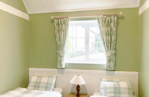 Sudbourne House | Valley Farm Cottage