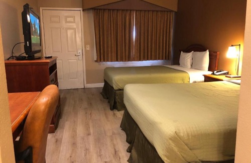 Watsonville Hotel | Valley Inn