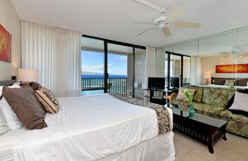 Kahana Apartment | Valley Isle 1206