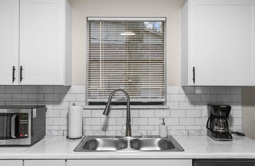 Crestline Heights House | Valley Lake Gem