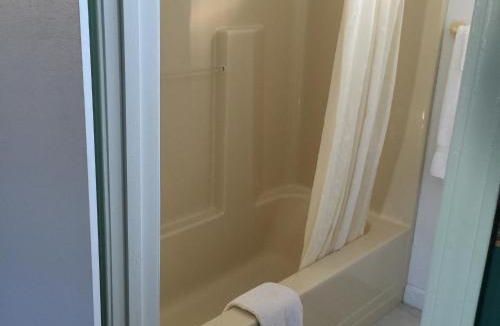 Harmarville Hotel | Valley Motel Pittsburgh