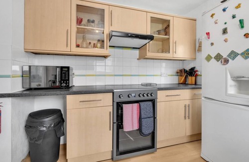 Southwick House | Valley Rise | By My Getaways | Free Parking