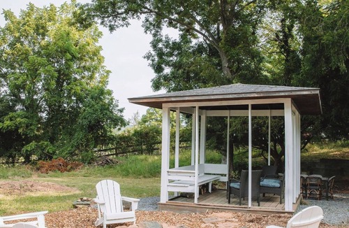 Millville House | Valley View Cottage - Wine Country Escape