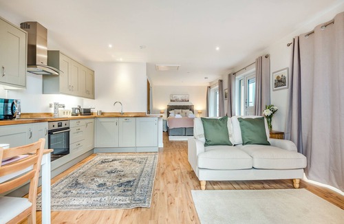 Alderbury Cottage | Valley View Cottage-UKC5157