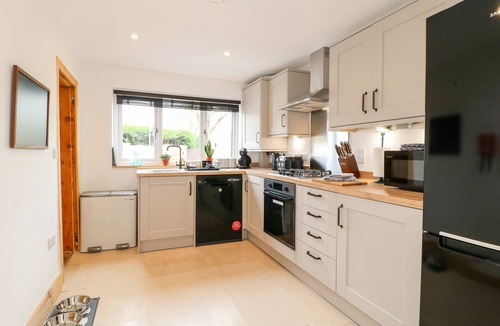 Hulland Ward Cottage | Valley View