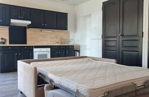 Sollies-Toucas House | Valley-view ground floor (2-star rating)