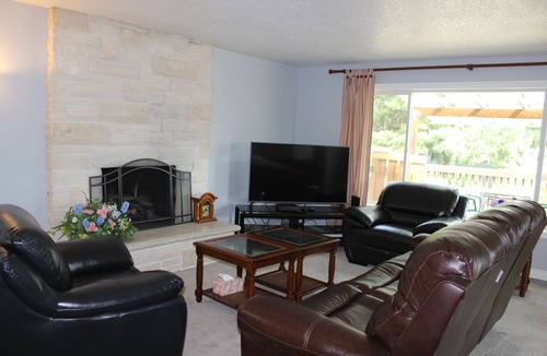 Rock Creek House | Valley View Happy House