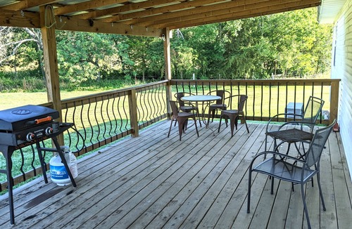 Lead Hill House | Valley View Homestead