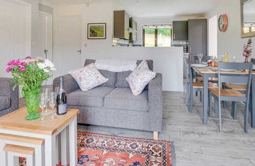 Denton House | Valley View in Canterbury