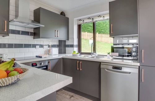 Denton House | Valley View in Canterbury