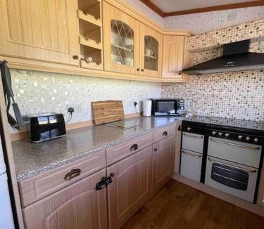 Meifod Ski Chalet | Valley View Lodge