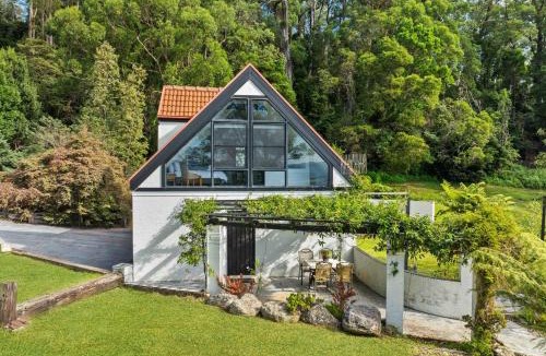 Beaumont House | Valley View Studio, Kangaroo Valley