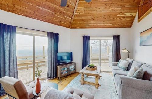 Ranger House | Valley Vista