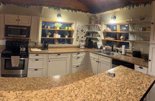 Scio Cabin | Vally View Cabin