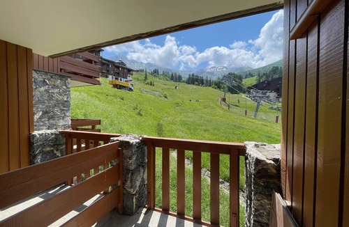 Valmorel Apartment | Valmorel: 33m² Apt, ski-in/ski-out, pets allowed