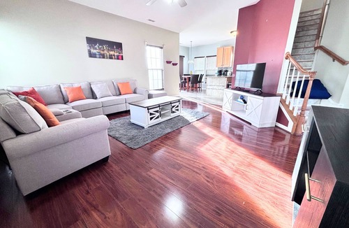 Charlotte House | Value Packed! 6 bed home with garage in Charlotte