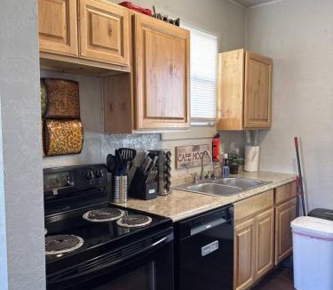 Midvale House | Value Rental no frills