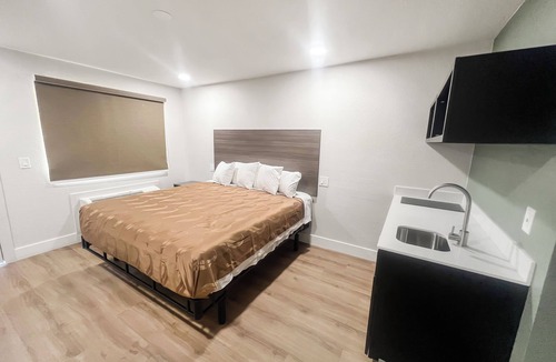 Southeastern Sacramento Hotel | Value Suites Extended Stay