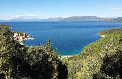 Valun Apartment | Valun Seaside Apartments