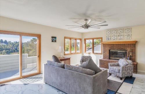 Pine Knolls Estates House | Van Gogh Villa-Spring Special