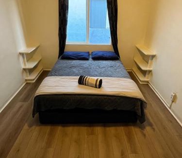 Van Nuys Hostel | Van Nuys Homes for the Soul