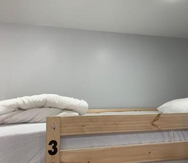 Van Nuys Hostel | Van Nuys Homes for the Soul