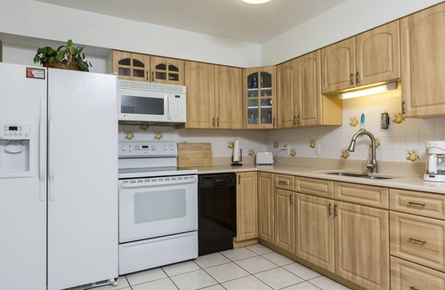 Port Charlotte House | Van Nuys - Vacation Home