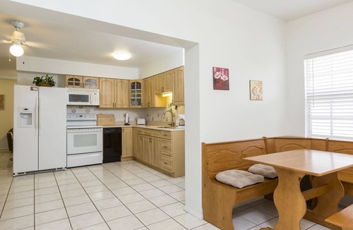 Port Charlotte House | Van Nuys - Vacation Home