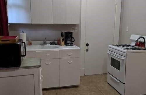 New Pathways Apartment | Vance 2 Classy One Bedroom