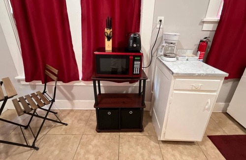 New Pathways Apartment | Vance 2 Classy One Bedroom