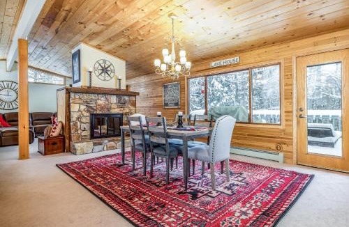 Manitowish Waters House | Vance Bay Getaway