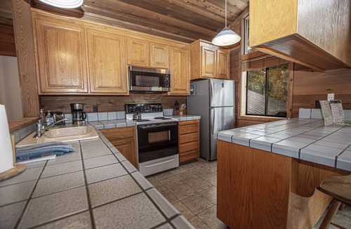 Lake Forest House | Vance by Hauserman Rentals