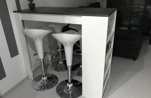 Pierrelatte Apartment | Vanilla