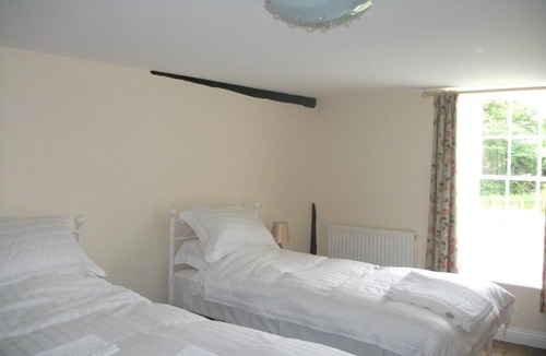 Guilsfield House | Varchoel Hall Guilsfield