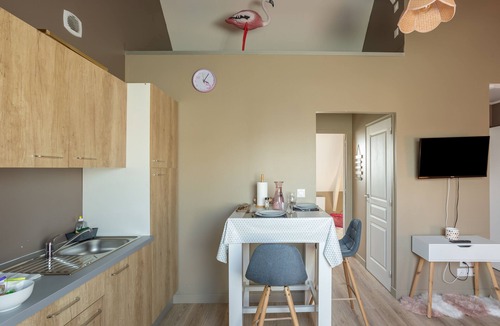 Saint-Coulomb Apartment | Varde - appartement avec jardin
