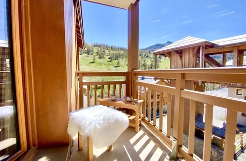Vars Apartment | Vars Les Claux, at the foot of the slopes, T2 4* luxury residence with swimming pool