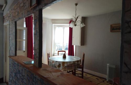 Varzy House | Varzyfiz