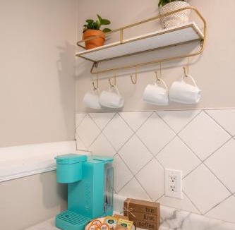 Acme Apartment | VasaVisit