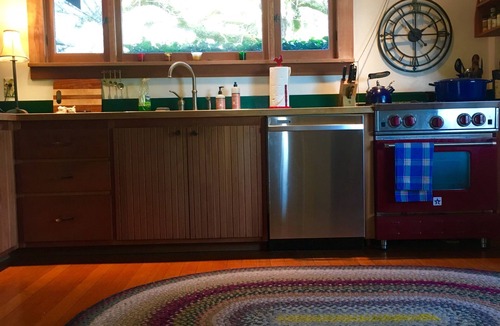 Vashon Island House | Vashon Craftsman Retreat with Mount Rainier view