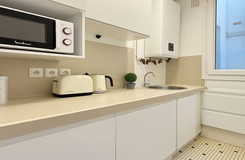 Quartier de la Salpetriere Apartment | Vaste Appartement 3 pièces près du Panthéon