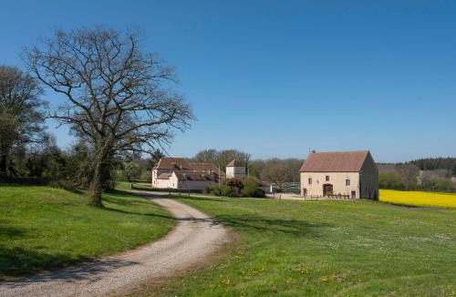 Asquins House | Vauban