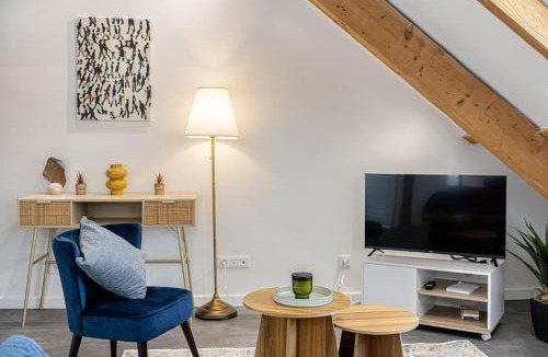 Orleans Apartment | Vaucouleurs Duplex Lumineux et Spacieux