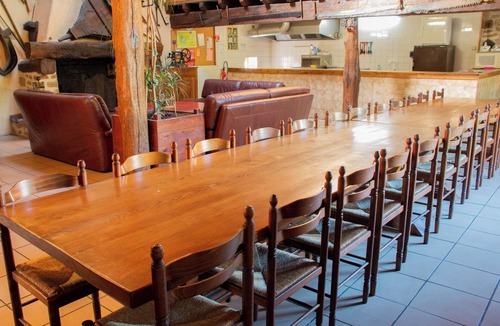 Saint-Pardoux House | Vauguenige group gite