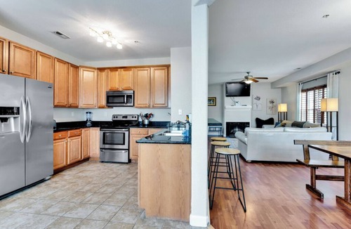 Northeast Virginia Beach House | VB Vibe District Retreat Game Room Sleeps 10
