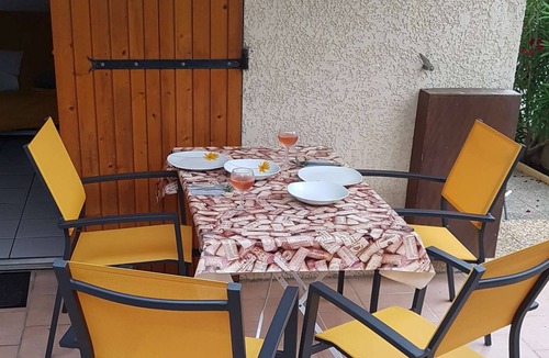 Foulquines House | VC 44 : Studio 4 people in Narbonne-Plage with common pool