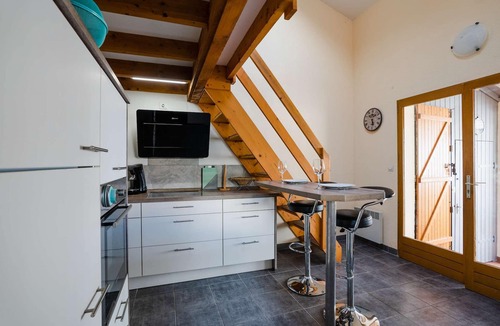 Foulquines House | VC17 Cosy house in residence with pool and AC