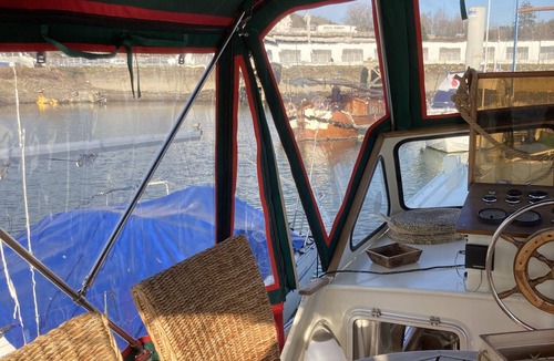 Rouen Boat Rental | Vedette Hollandaise Moby Dick