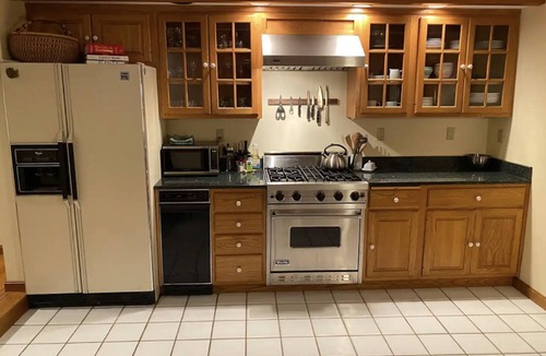 Manchester House | Veedon Fleece on the Lake