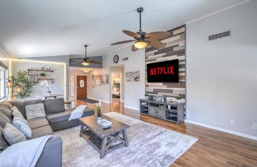 Green Valley North House | Vegas 4BR w Heated Pool, Pool Table, Dog Friendly